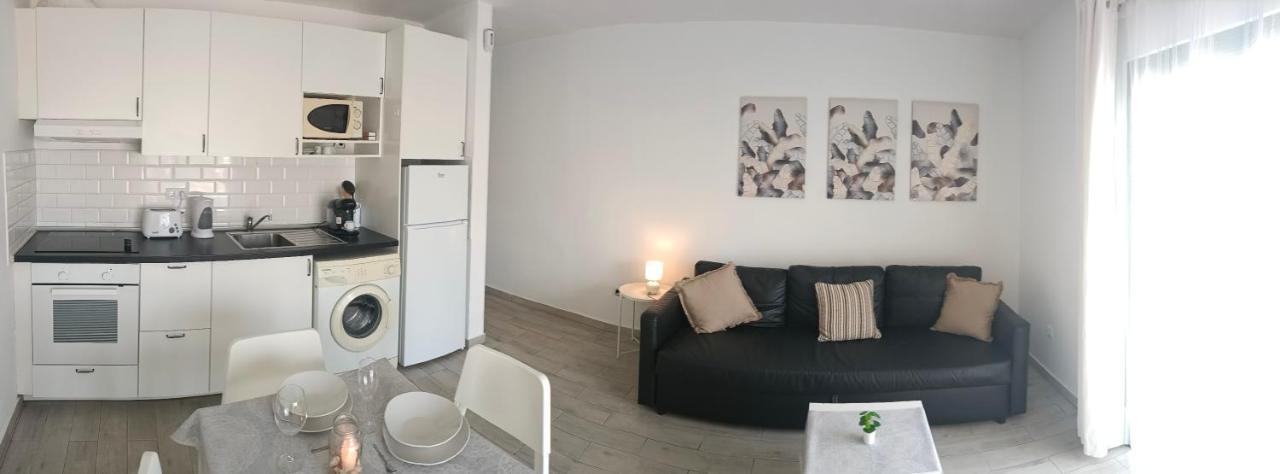 Apartmán Le Petit Costa De Antigua Exteriér fotografie